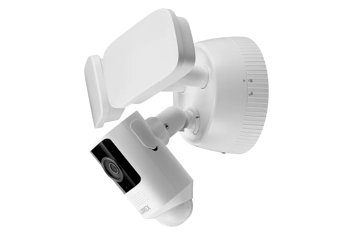 Lorex 2K Wi-Fi Floodlight Security Camera (32GB, Cloud-Enabled) - Image 4